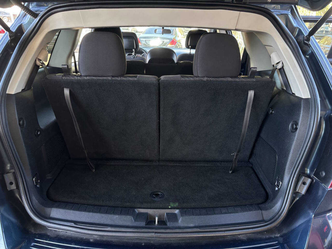 Used 2014 Dodge Journey SXT w/ Flexible Seating Group image 21