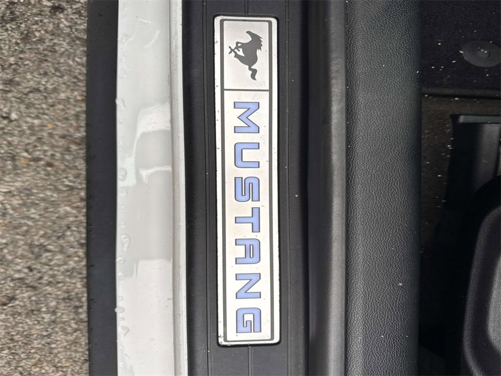 Used 2018 Ford Mustang GT Premium image 27