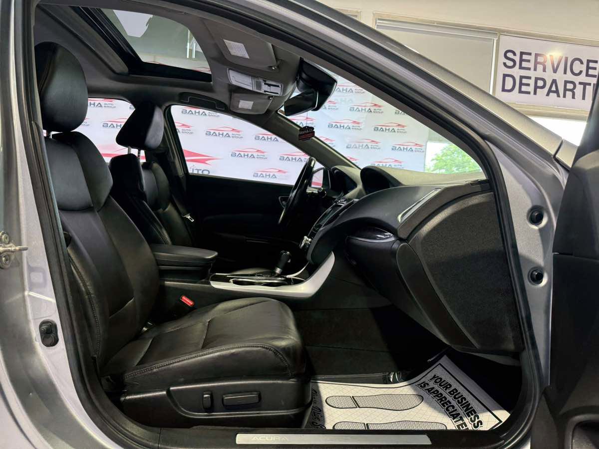 Used 2020 Acura TLX image 40