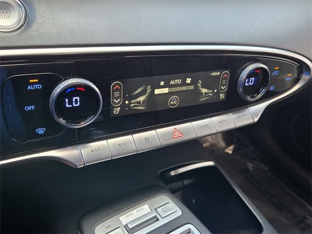 Used 2022 Genesis GV70 2.5T image 20