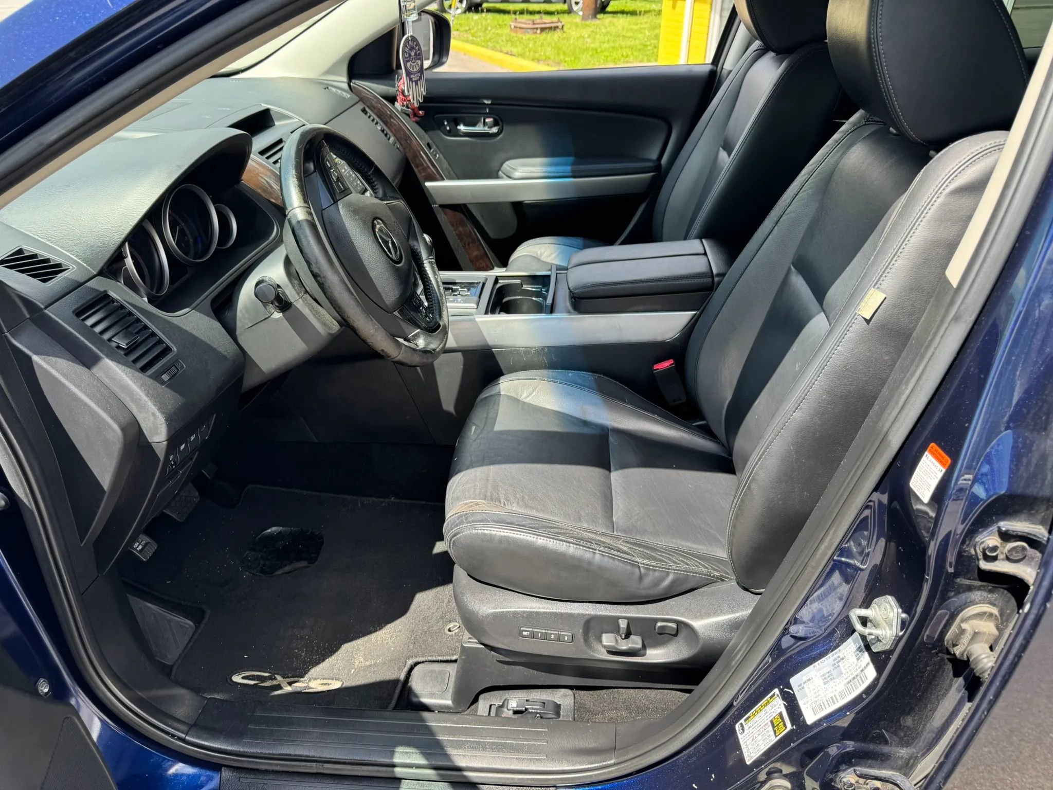 Used 2010 MAZDA CX-9 Grand Touring w/ Moonroof & Bose Audio Pkg image 15