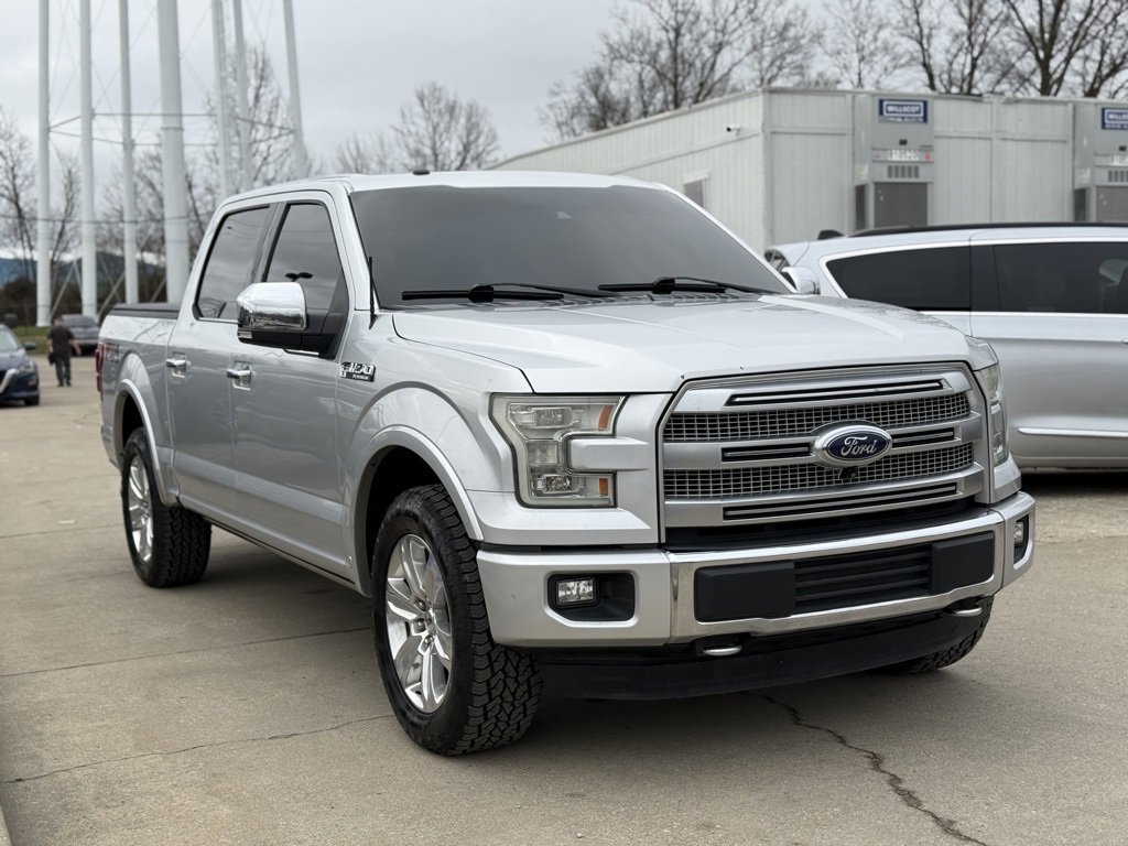 Used 2016 Ford F150 Platinum w/ Equipment Group 701A Luxury image 4