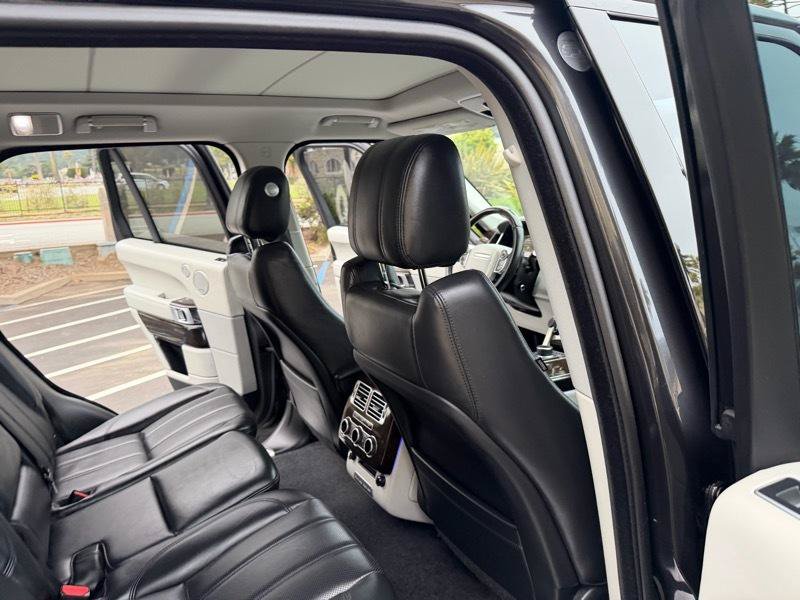 Used 2014 Land Rover Range Rover Supercharged AWD/4WD image 57