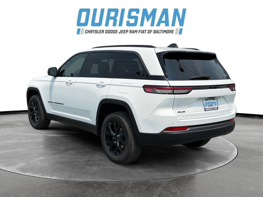 New 2026 Jeep Grand Cherokee Altitude AWD/4WD image 4