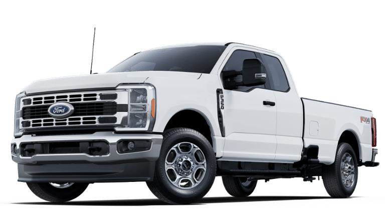 New 2025 Ford F350 XLT w/ FX4 Off-Road Package