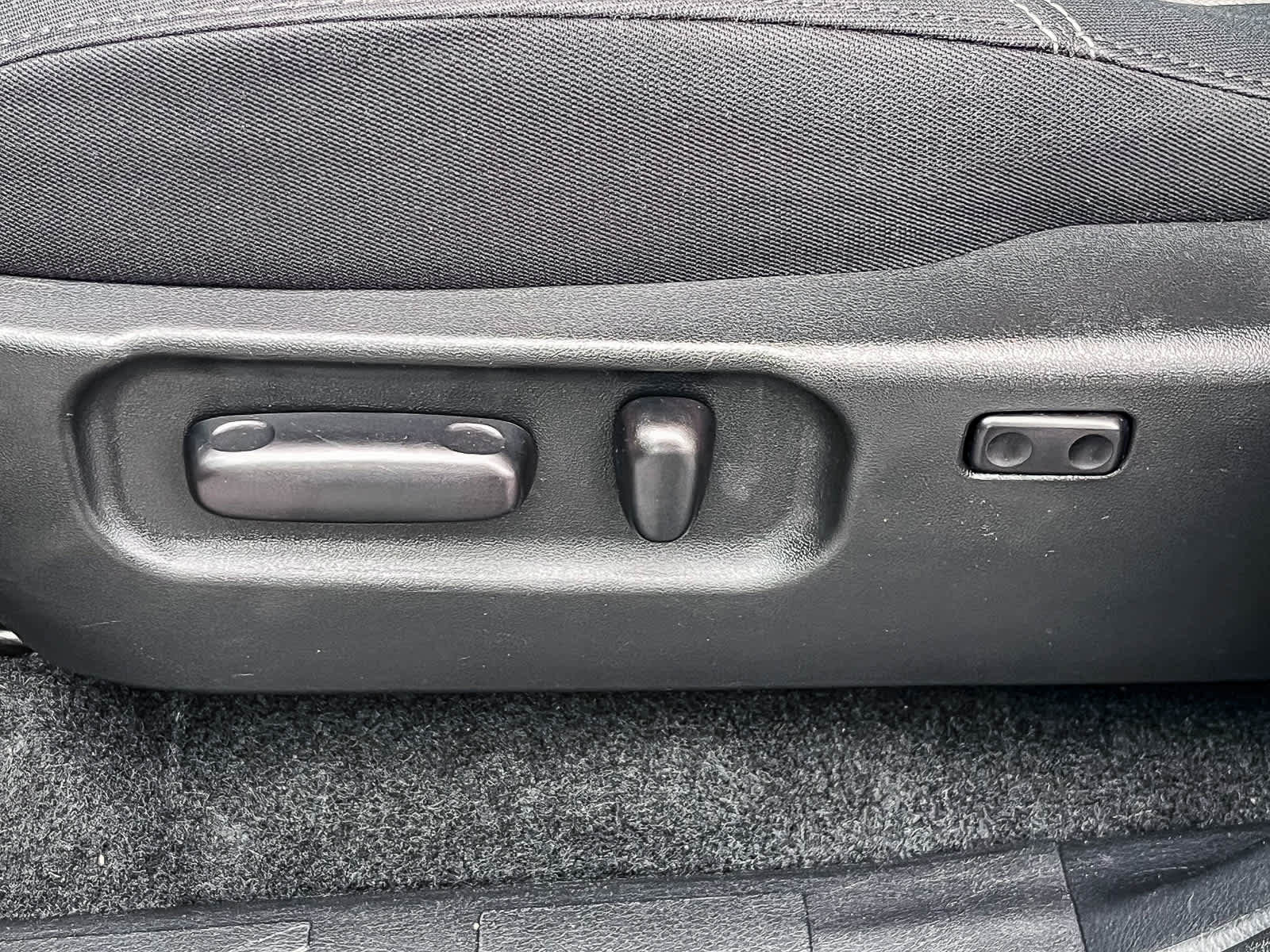 Used 2023 Toyota Tacoma TRD Off-Road w/ Black Out Package (TMS) image 20