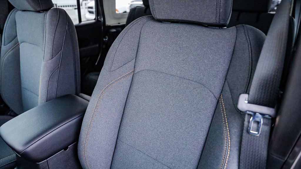 New 2026 Jeep Wrangler Sport S image 30