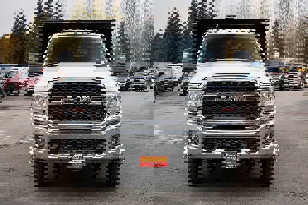 New 2023 RAM 3500 Tradesman w/ Safety Group image 8