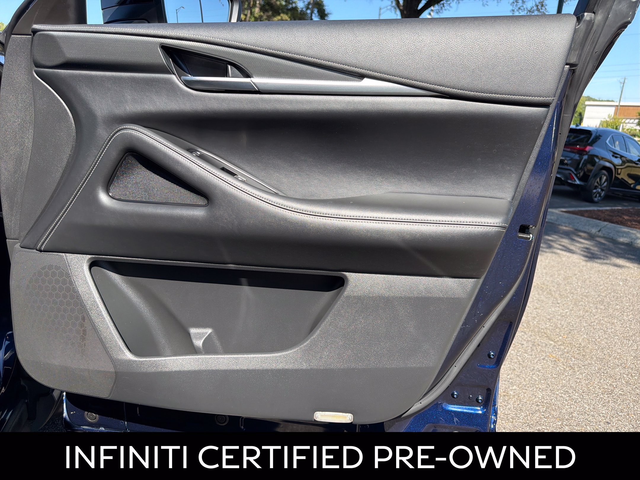 Certified 2022 INFINITI QX60 Luxe w/ Cargo Package FWD image 37