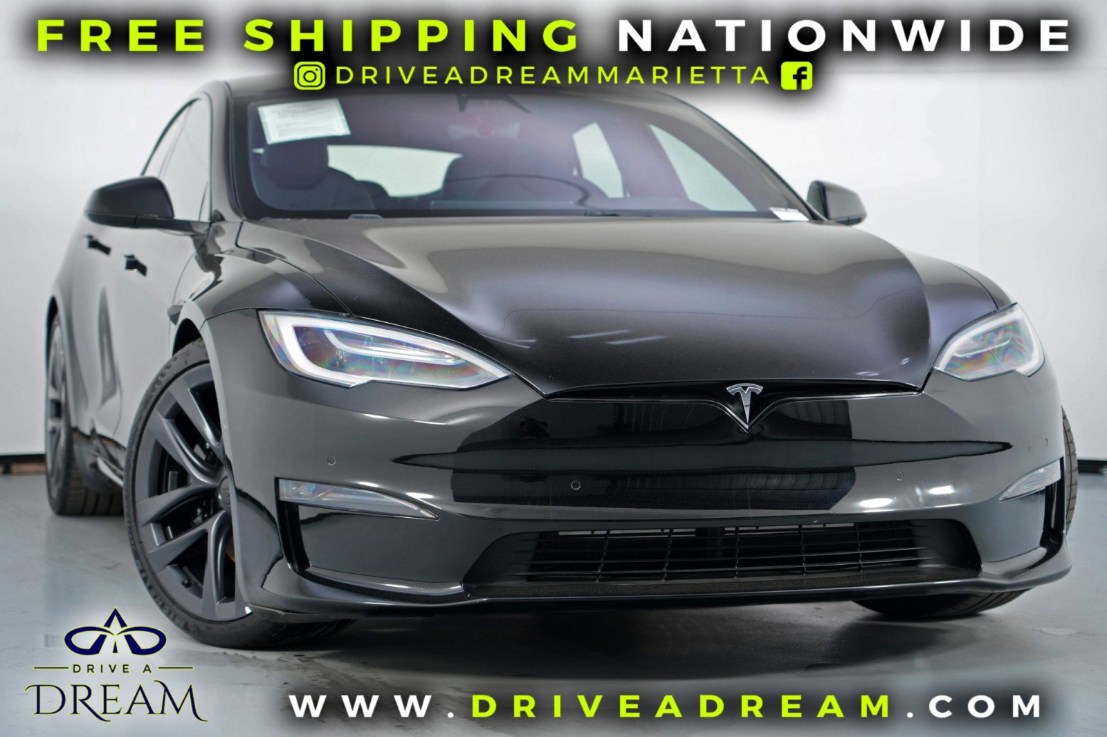 Used 2021 Tesla Model S Plaid image 2