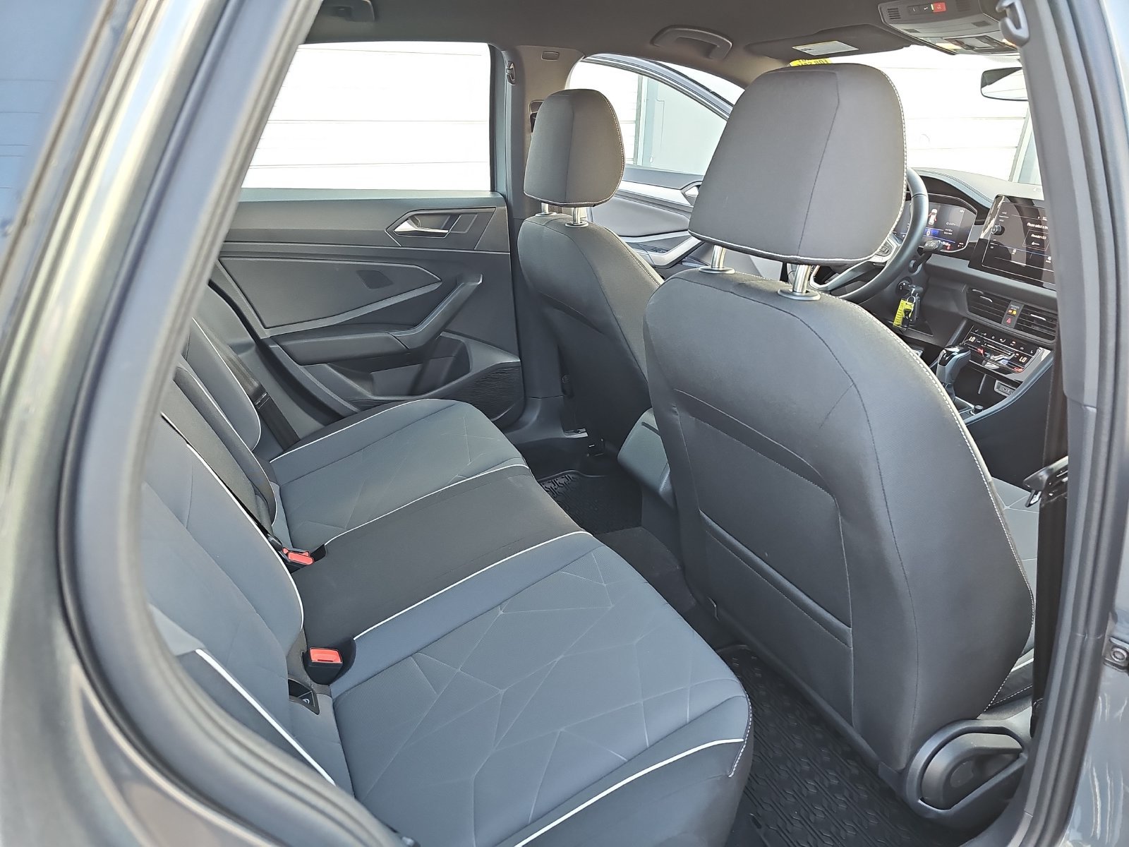 Used 2025 Volkswagen Jetta Sport FWD image 14