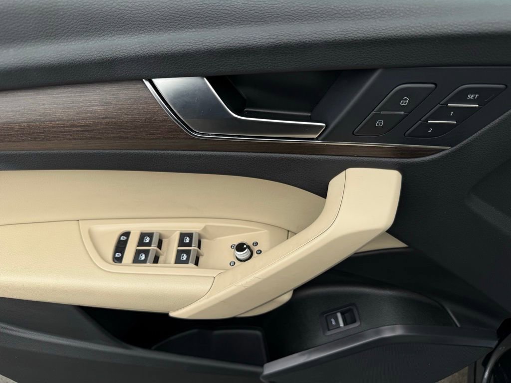 Used 2022 Audi Q5 2.0T Premium image 21