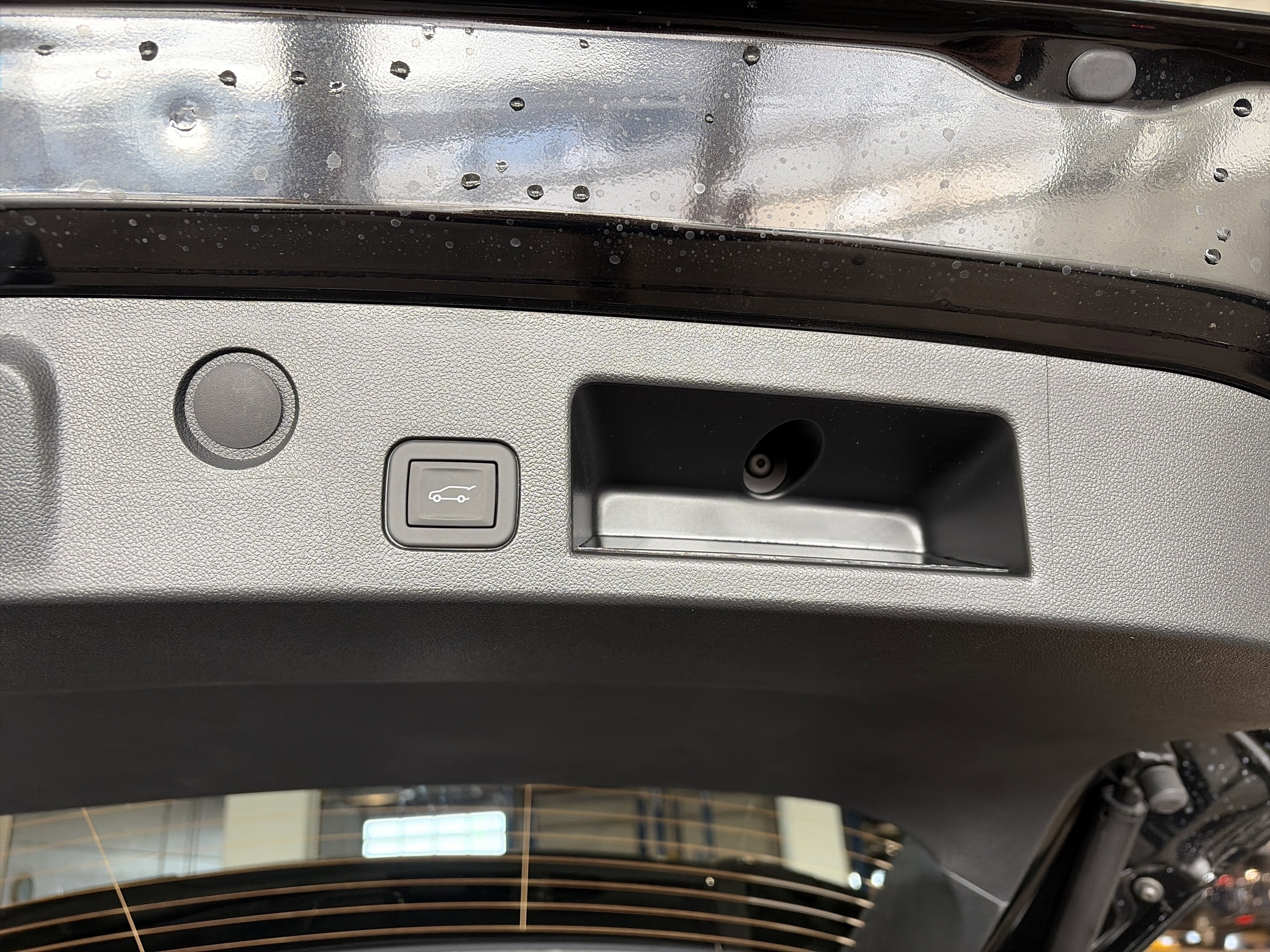 New 2026 Chevrolet Equinox RS w/ LPO, Floor Liner Package image 6