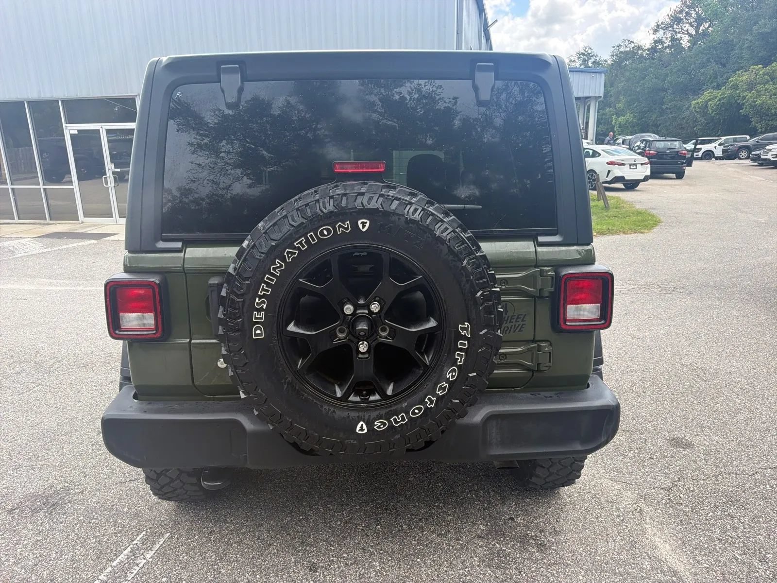 Used 2021 Jeep Wrangler Unlimited Sport AWD/4WD image 9