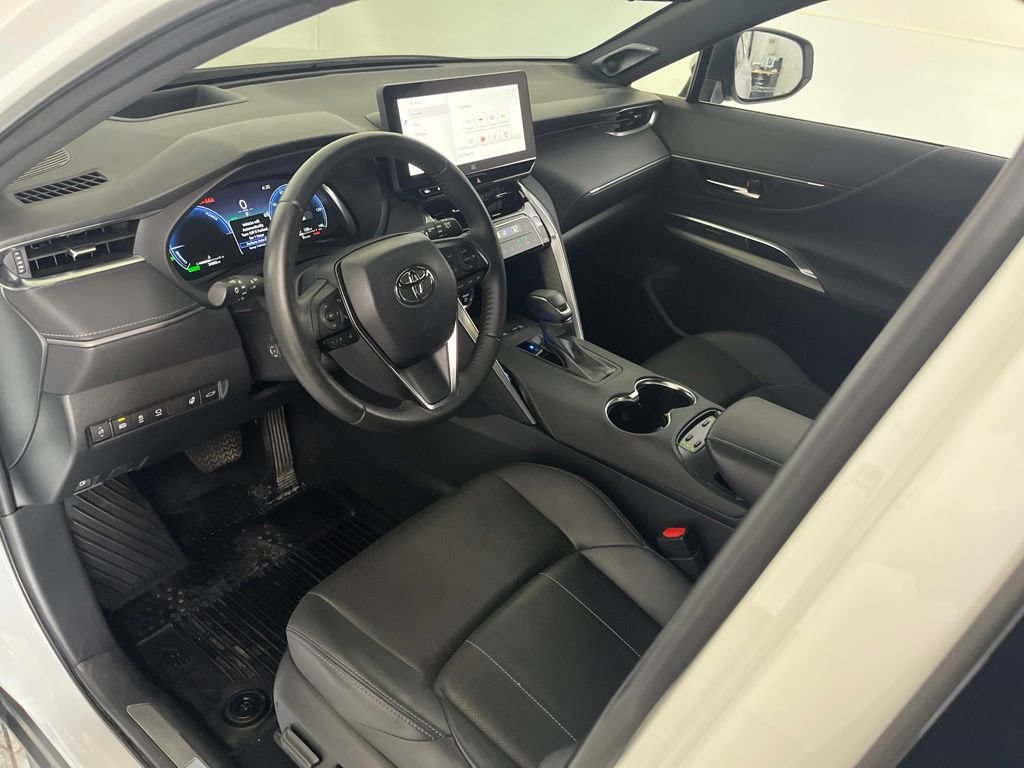 Used 2024 Toyota Venza Limited AWD/4WD image 26