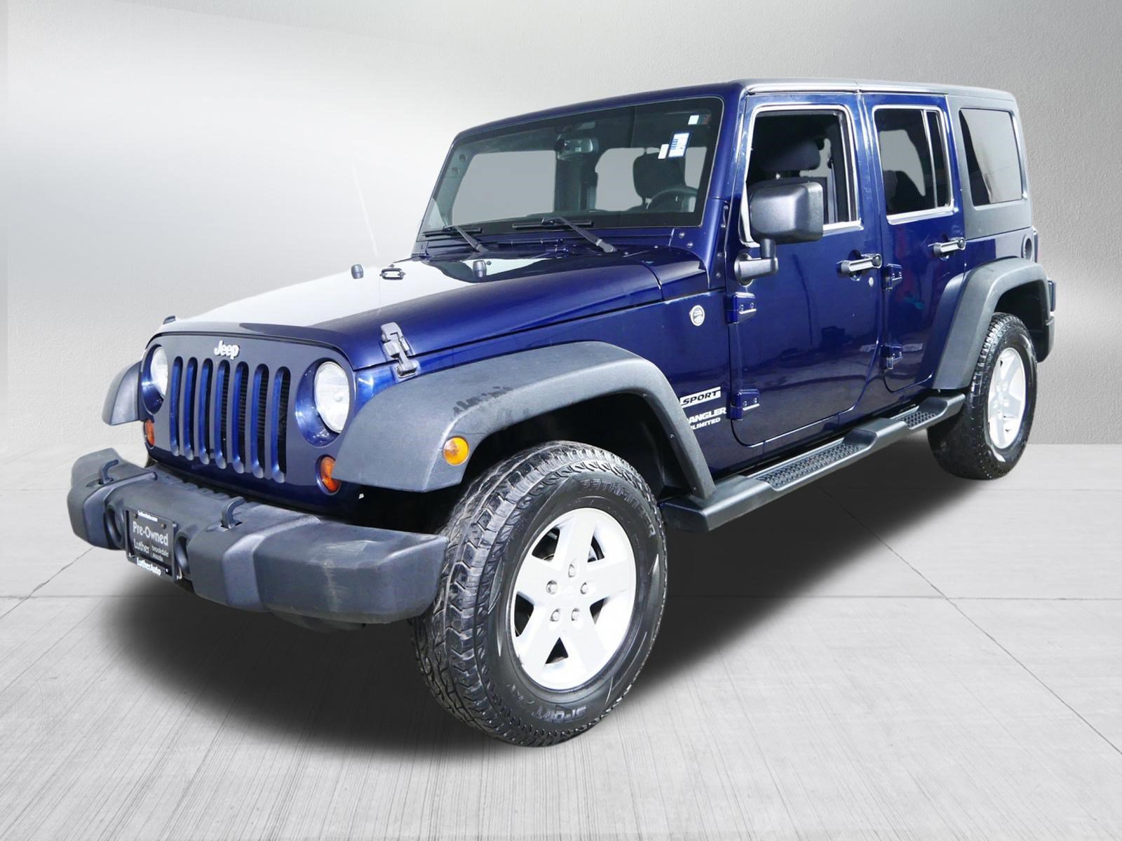 Used 2013 Jeep Wrangler Unlimited Sport image 3