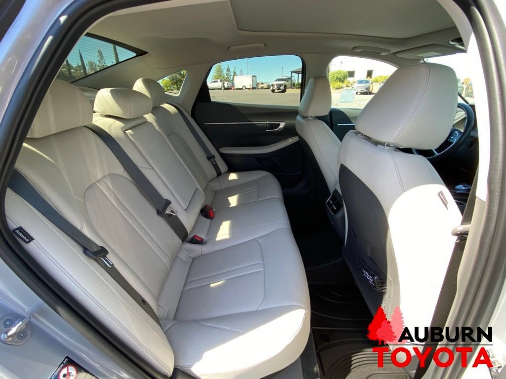Used 2023 Hyundai Sonata Limited FWD image 17