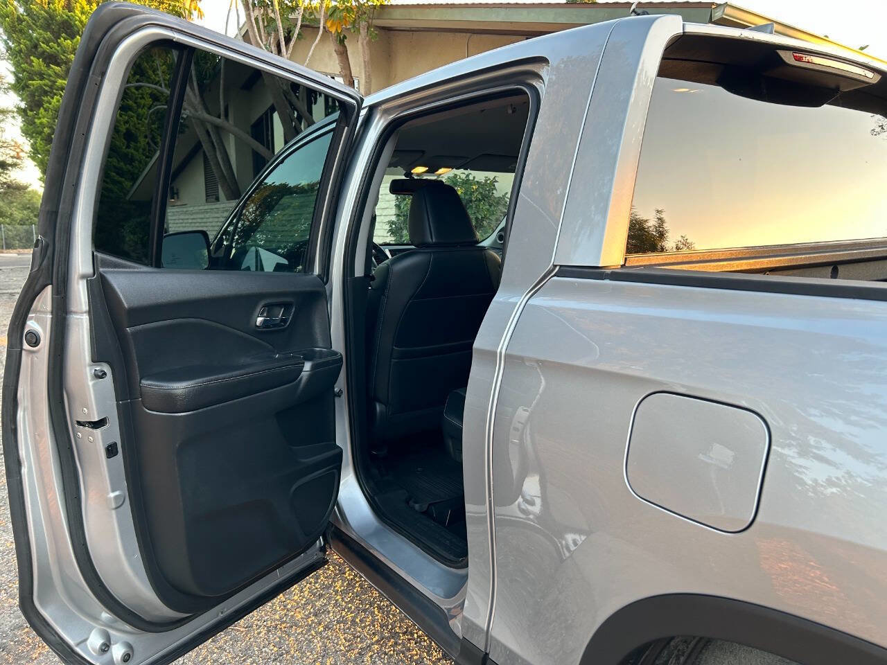 Used 2017 Honda Ridgeline RTL-T image 30