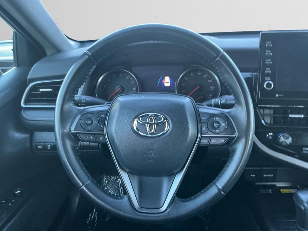 Used 2023 Toyota Camry XSE image 12