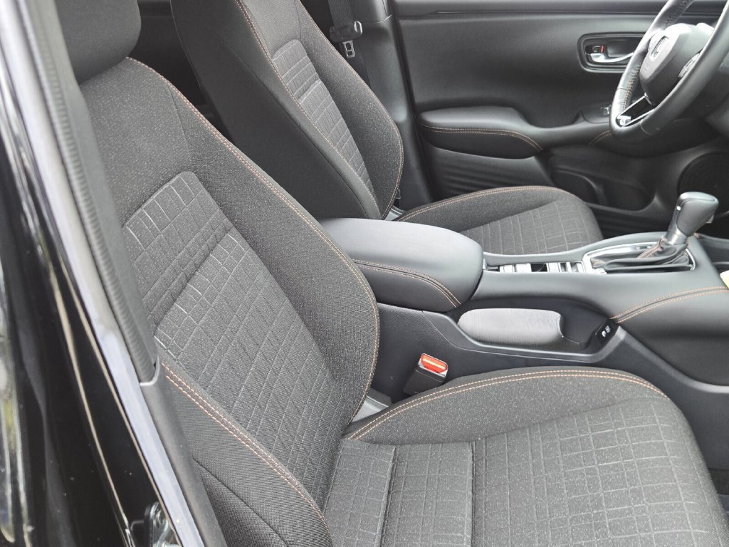 Certified 2024 Honda HR-V Sport image 18