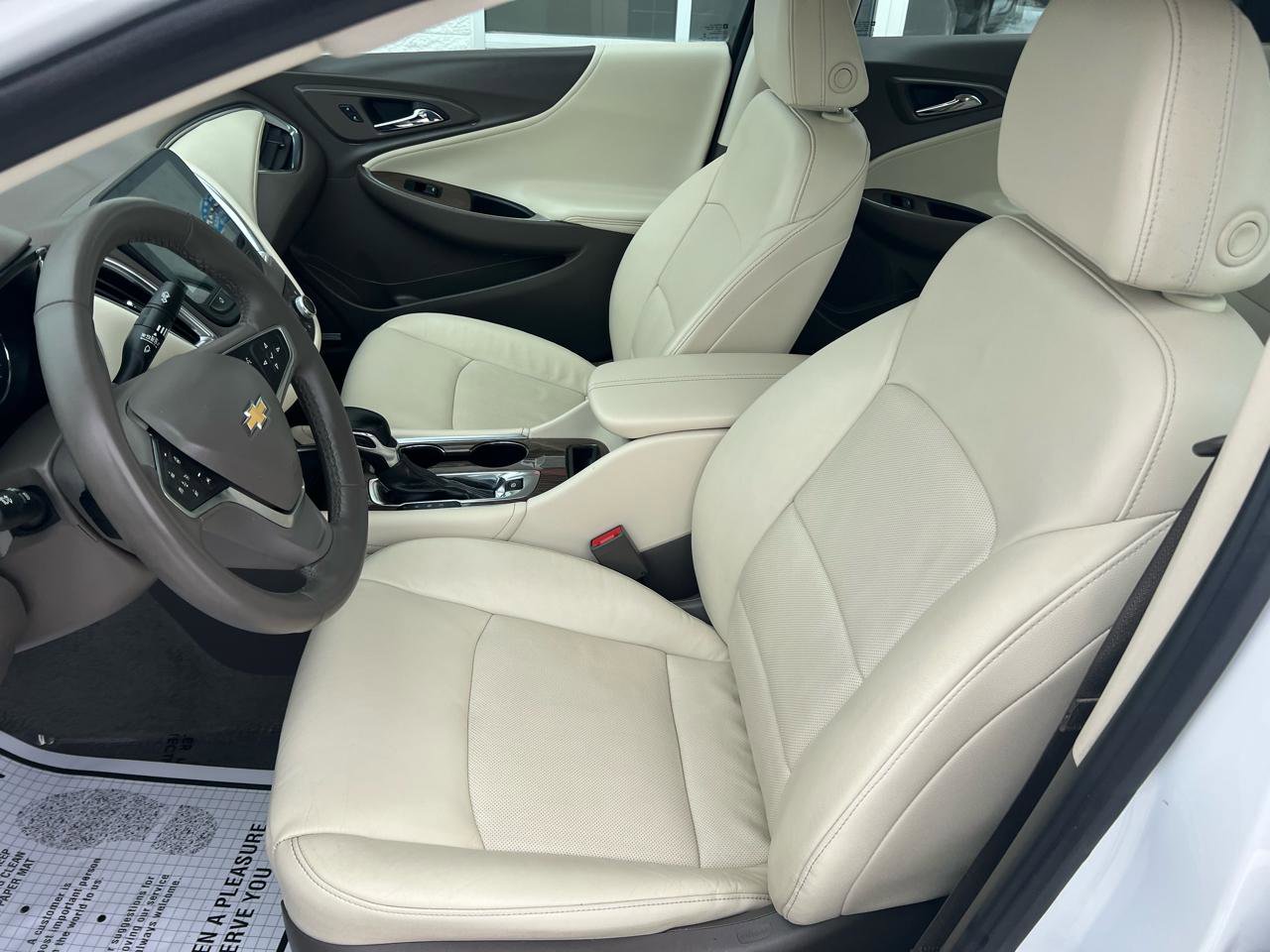 Used 2024 Chevrolet Malibu LT image 12