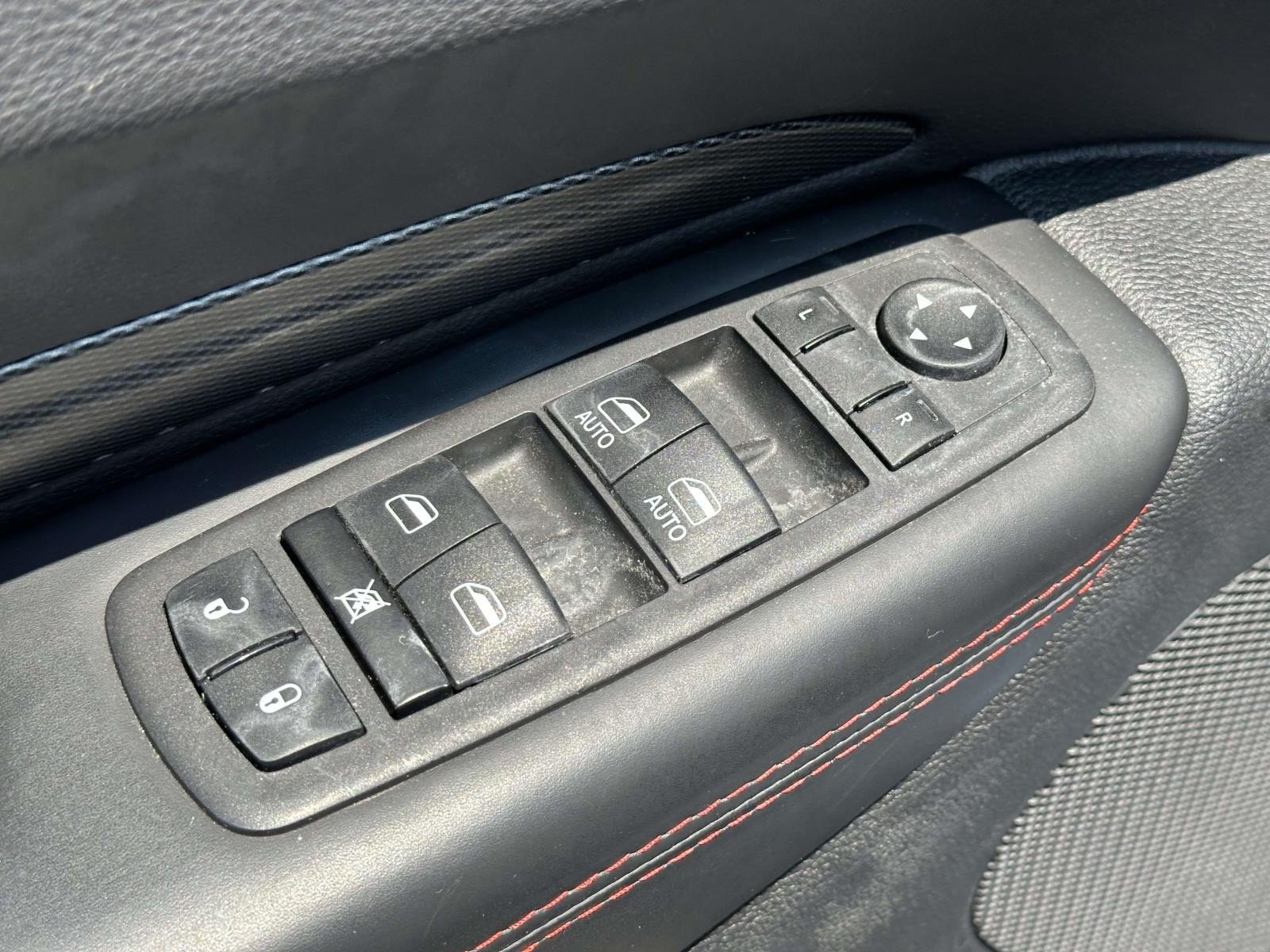 Used 2023 Dodge Durango R/T AWD/4WD image 23