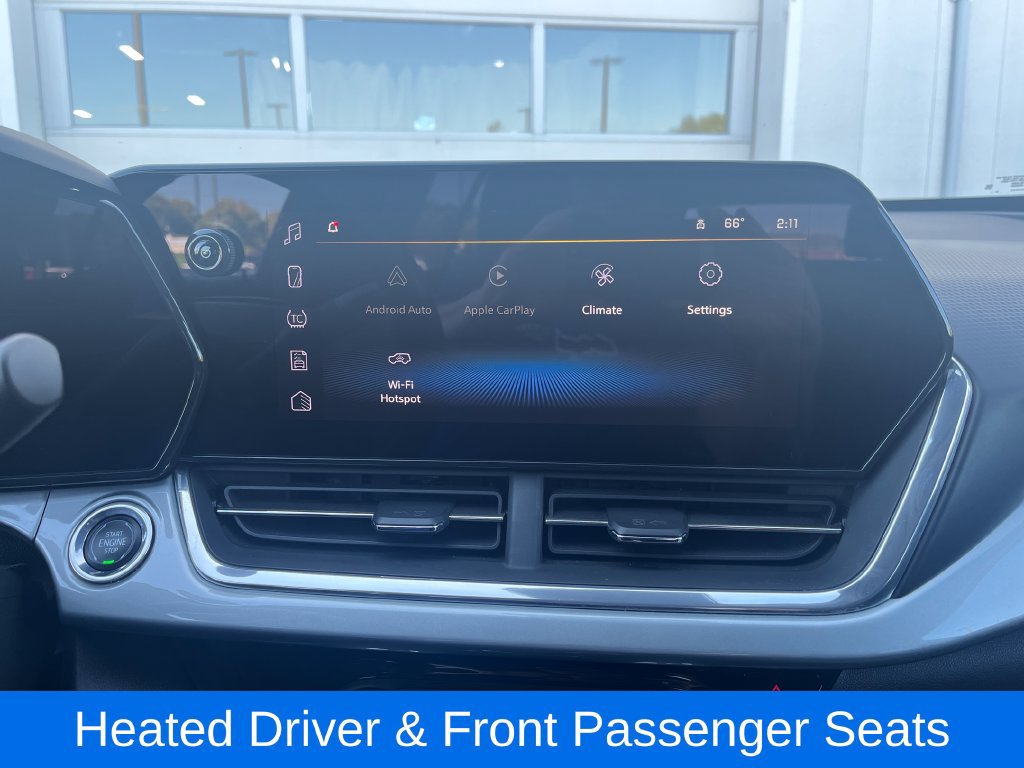 Used 2024 Chevrolet Trax LT w/ Driver Confidence Package FWD image 23