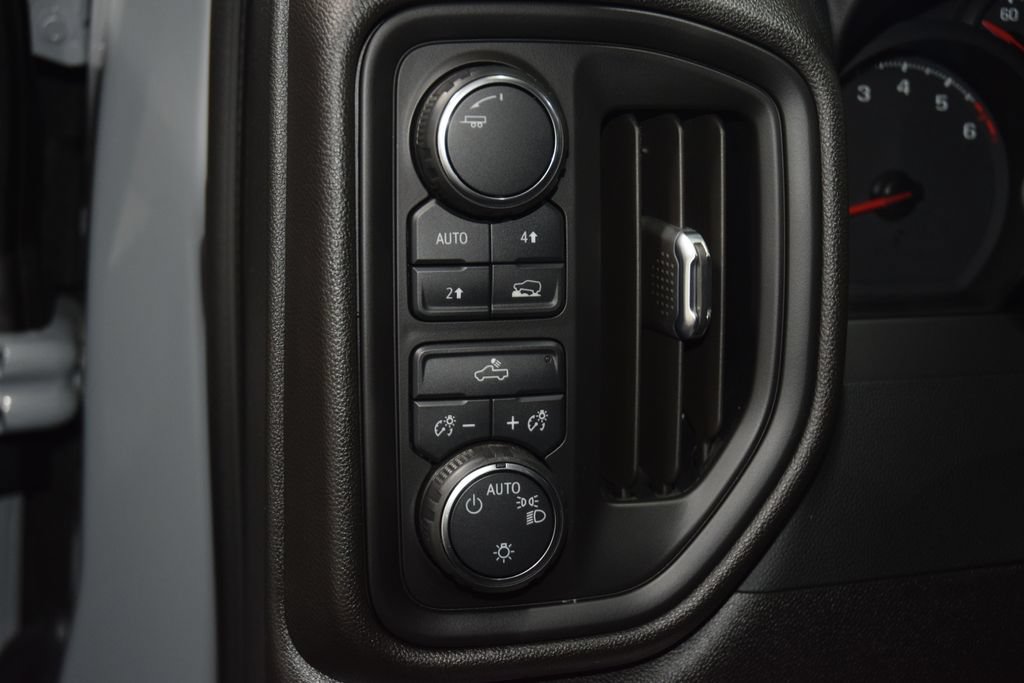 Used 2024 Chevrolet Silverado 1500 Custom w/ LPO, Dark Essentials Package AWD/4WD image 32