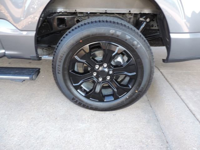 Used 2022 Ford F150 Platinum image 13