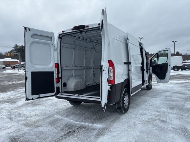 Used 2023 RAM ProMaster 2500 image 20