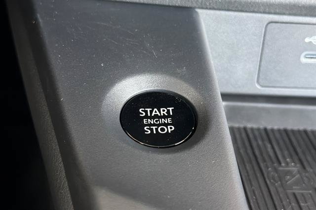 New 2027 Nissan Sentra SR w/ Floor Mat Package FWD image 23
