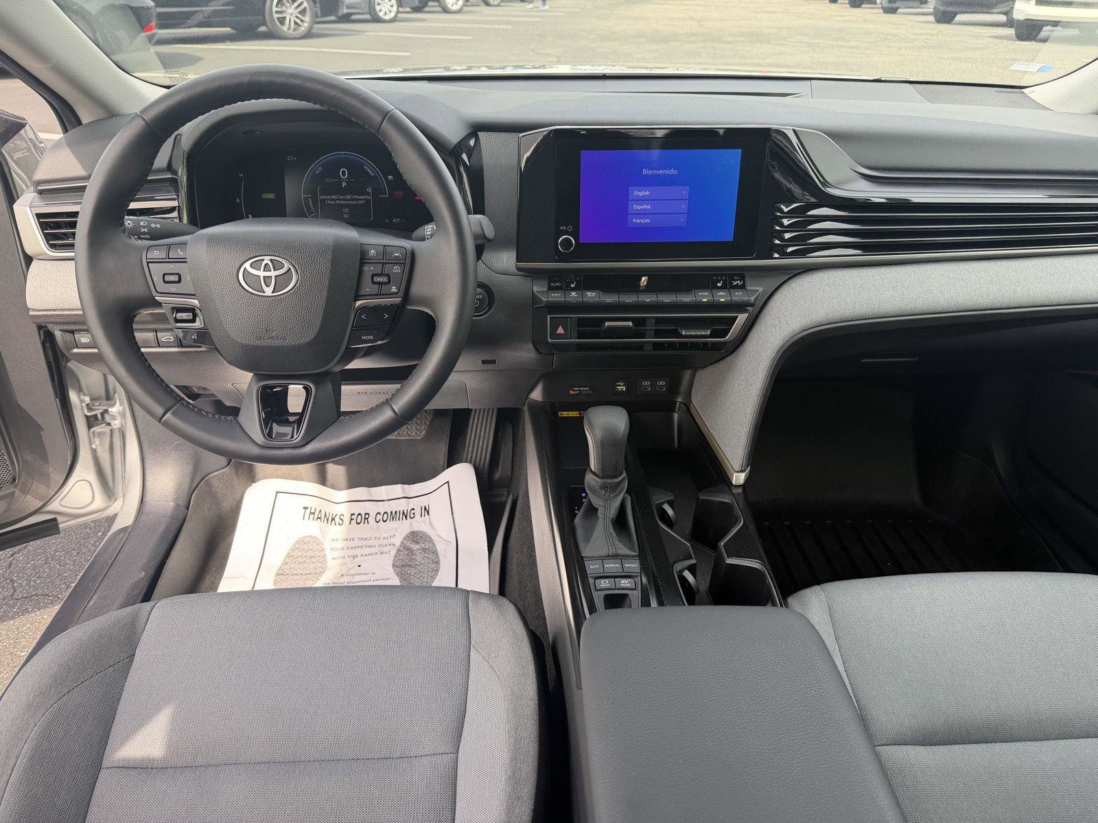 Used 2025 Toyota Camry LE w/ Convenience Package image 16