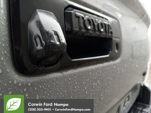 Used 2021 Toyota Tacoma TRD Off-Road image 27