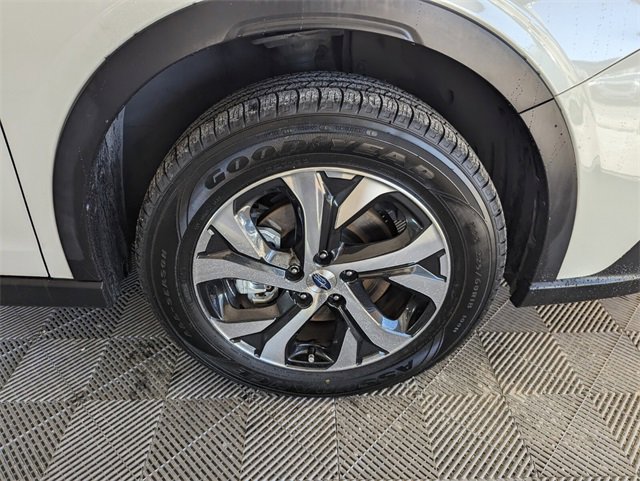 Used 2022 Subaru Outback Touring image 19