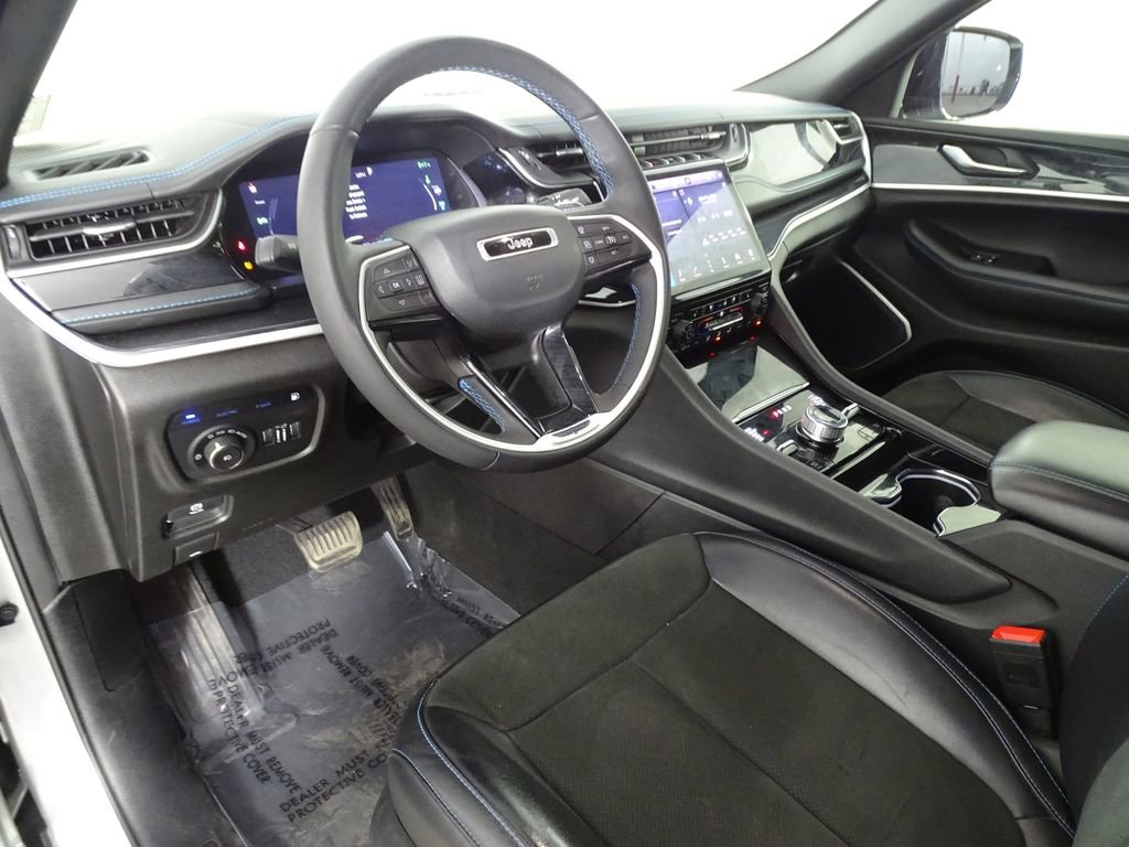 Used 2022 Jeep Grand Cherokee Trailhawk image 25