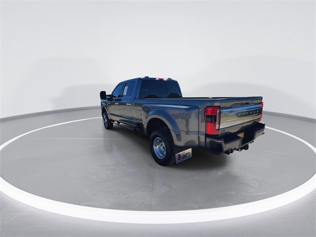 Certified 2025 Ford F350 Platinum w/ Platinum Plus Package image 9