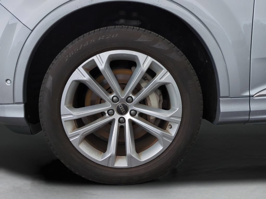 Used 2025 Audi Q7 3.0T Premium Plus AWD/4WD image 27