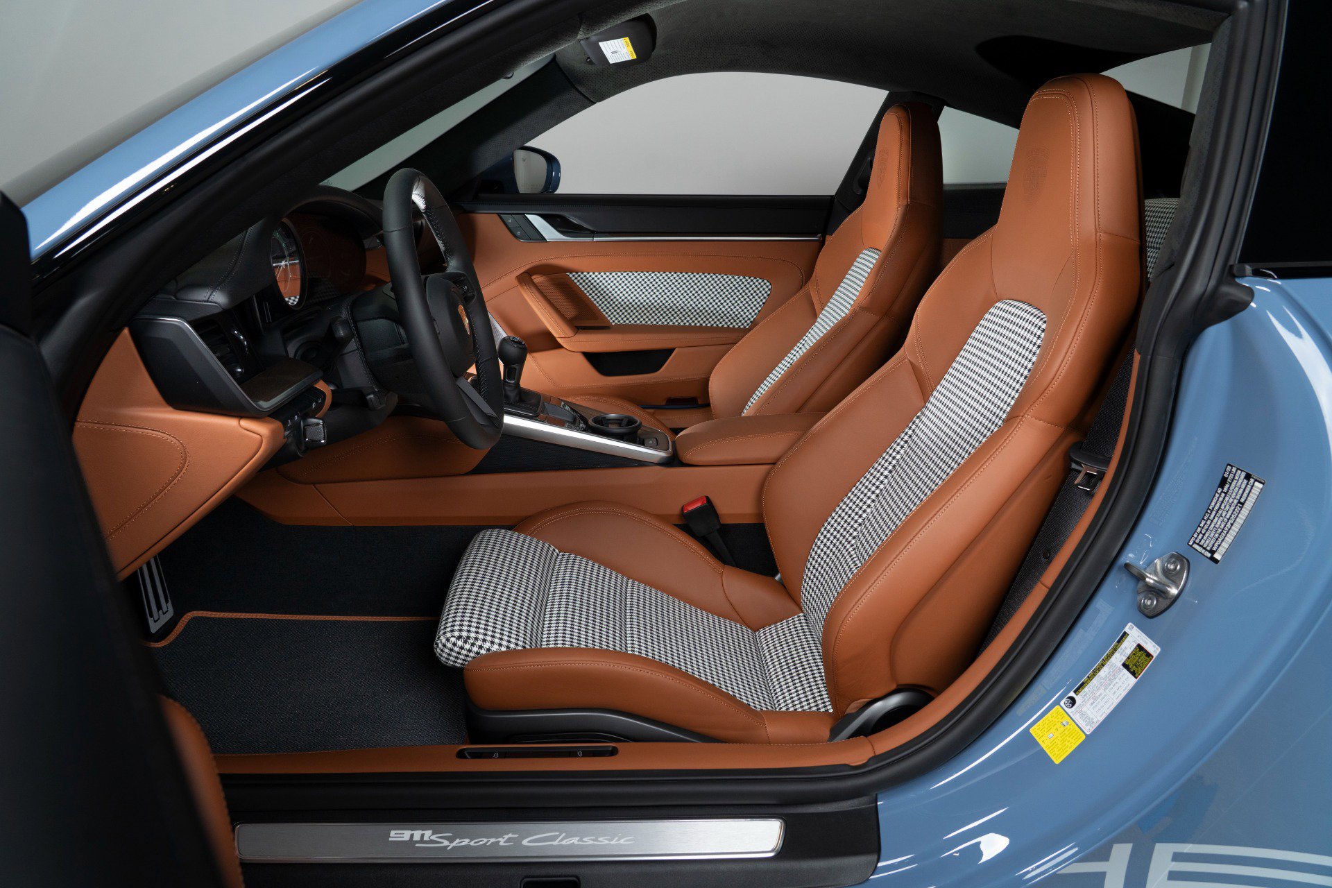 Used 2023 Porsche 911 Sport Classic image 33