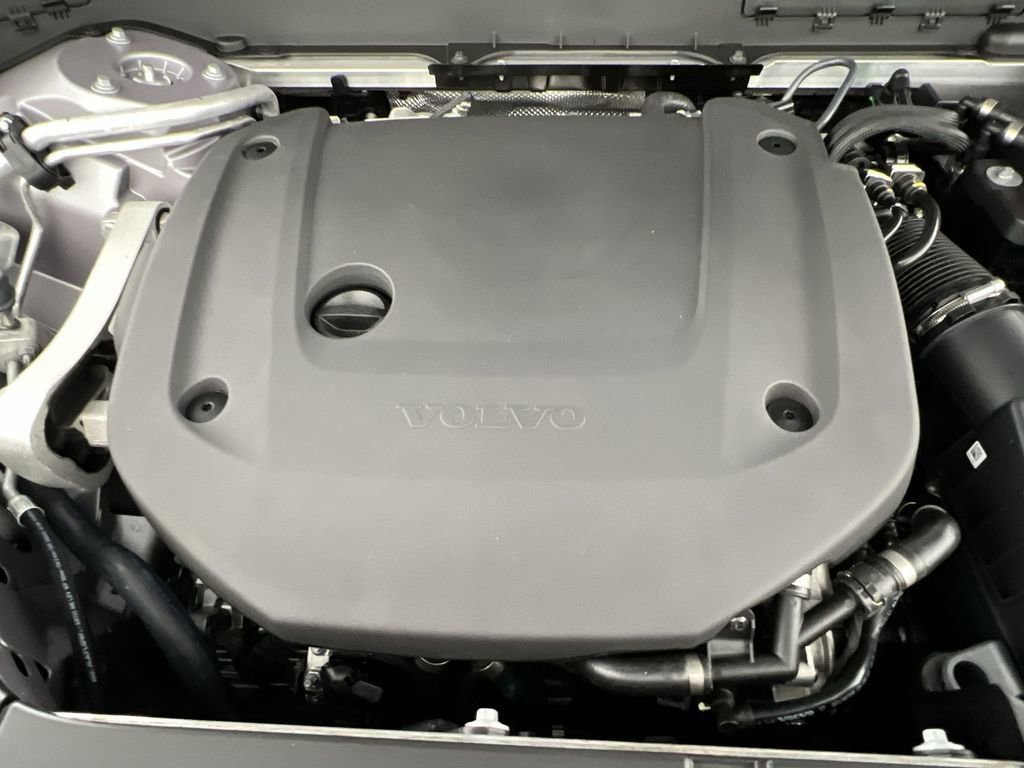 New 2026 Volvo XC90 B6 Ultra w/ Protection Package image 16