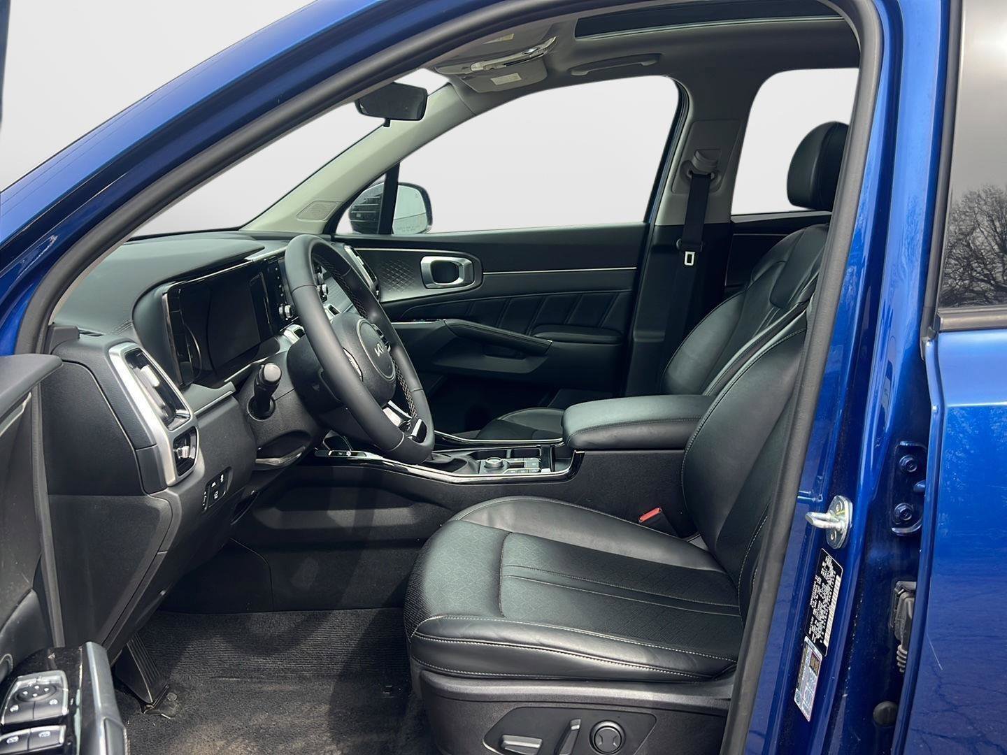 Used 2022 Kia Sorento SX image 18