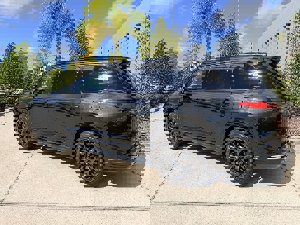 Used 2024 Lexus TX 500h TX 500h F SPORT Premium image 2