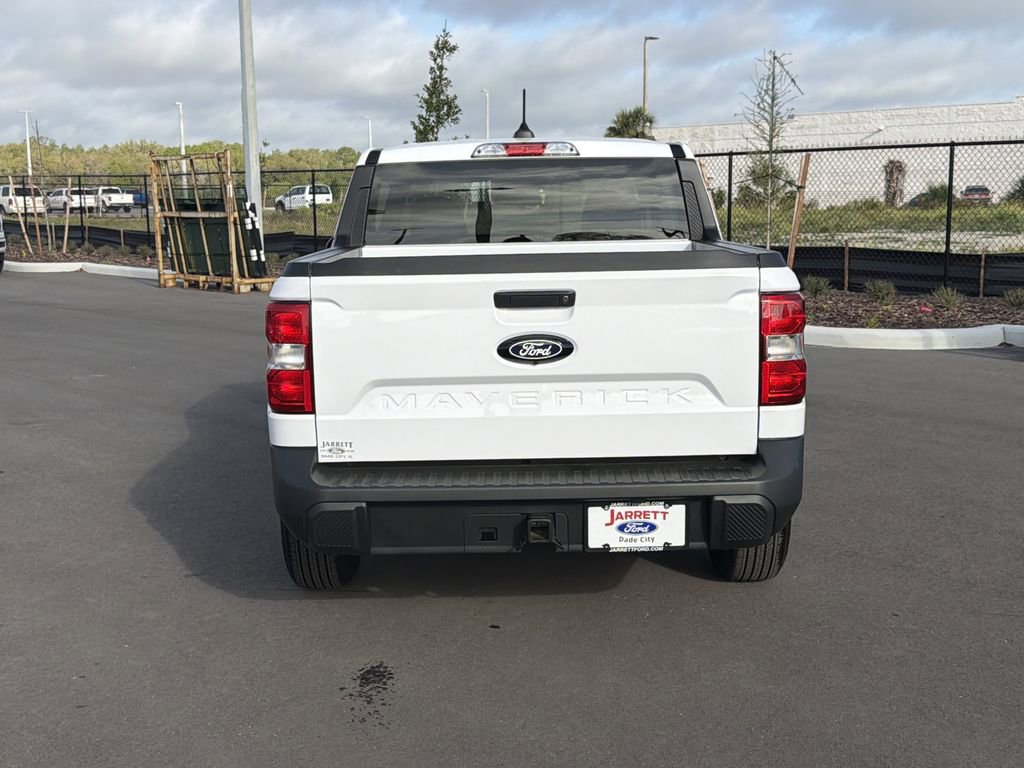 Certified 2025 Ford Maverick XL w/ Equipment Group 102A AWD/4WD image 5