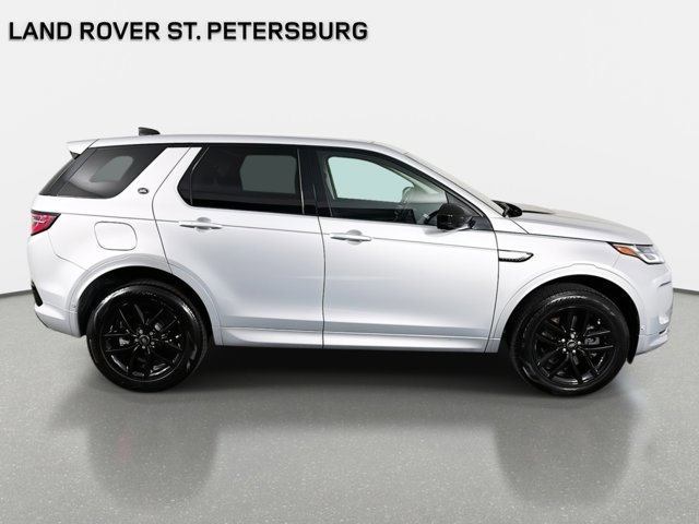 Used 2025 Land Rover Discovery Sport S image 4