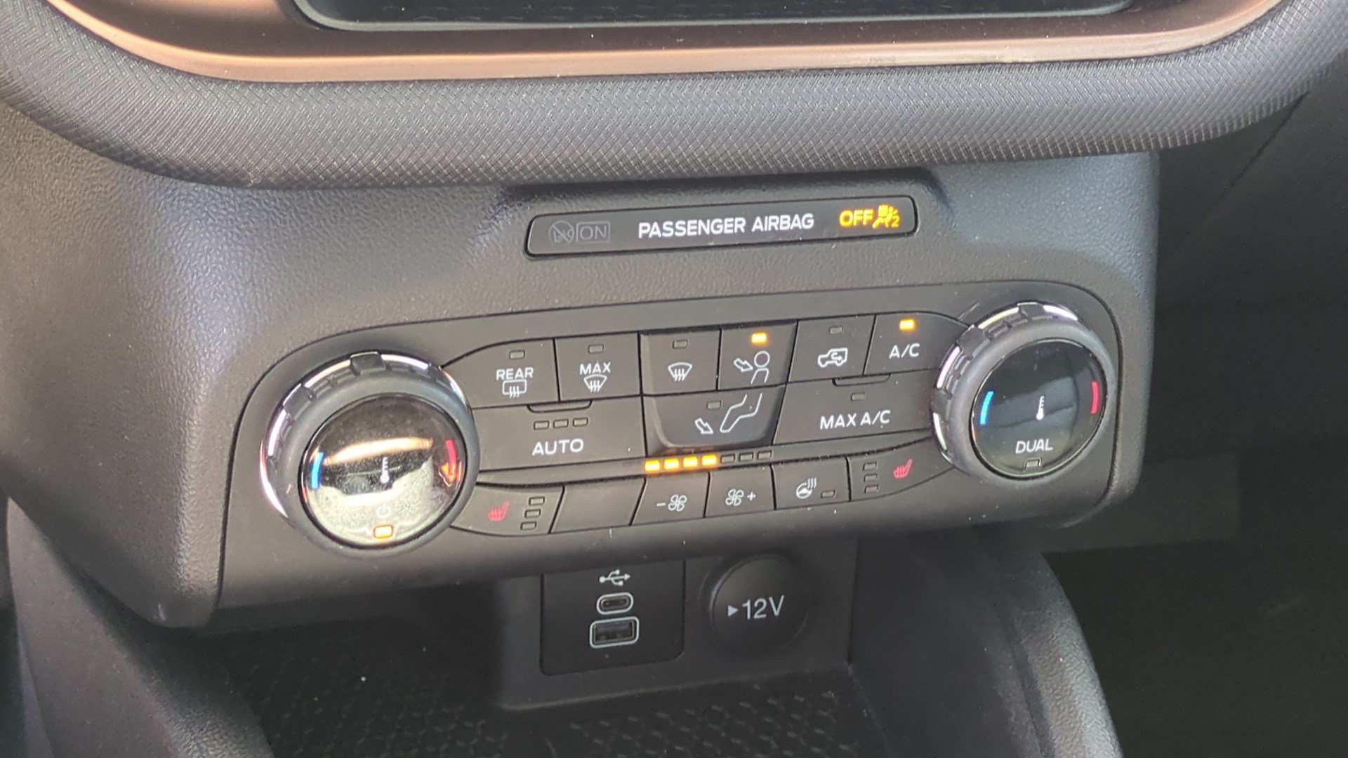 Certified 2023 Ford Bronco Sport Outer Banks AWD/4WD image 25