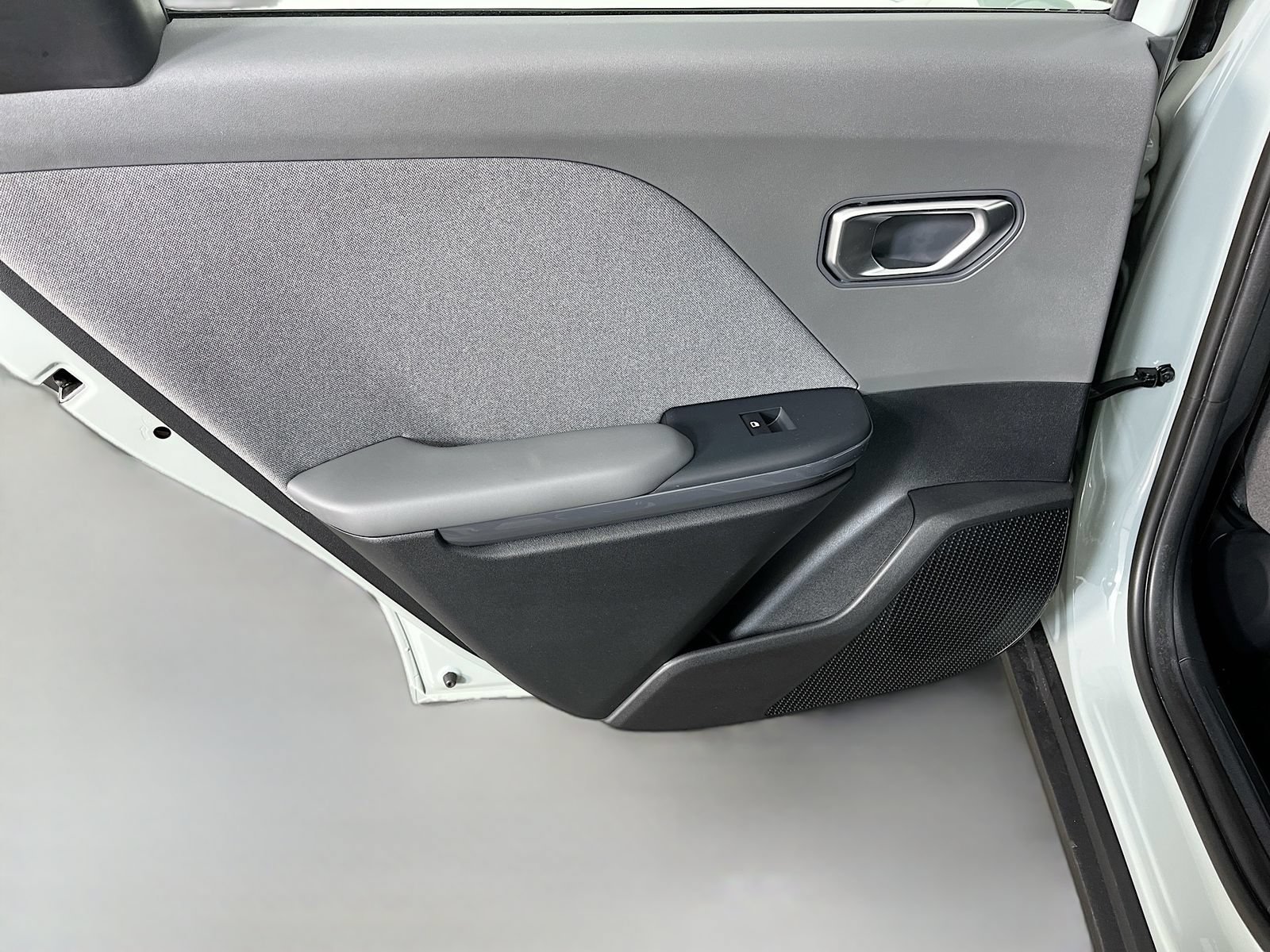 Used 2025 Kia K4 EX FWD image 28