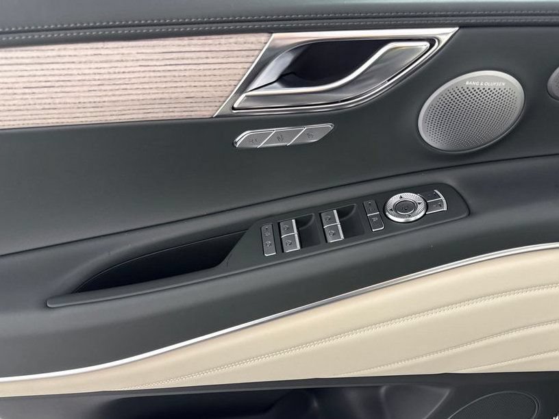 New 2026 Genesis GV80 3.5T Prestige AWD/4WD image 13