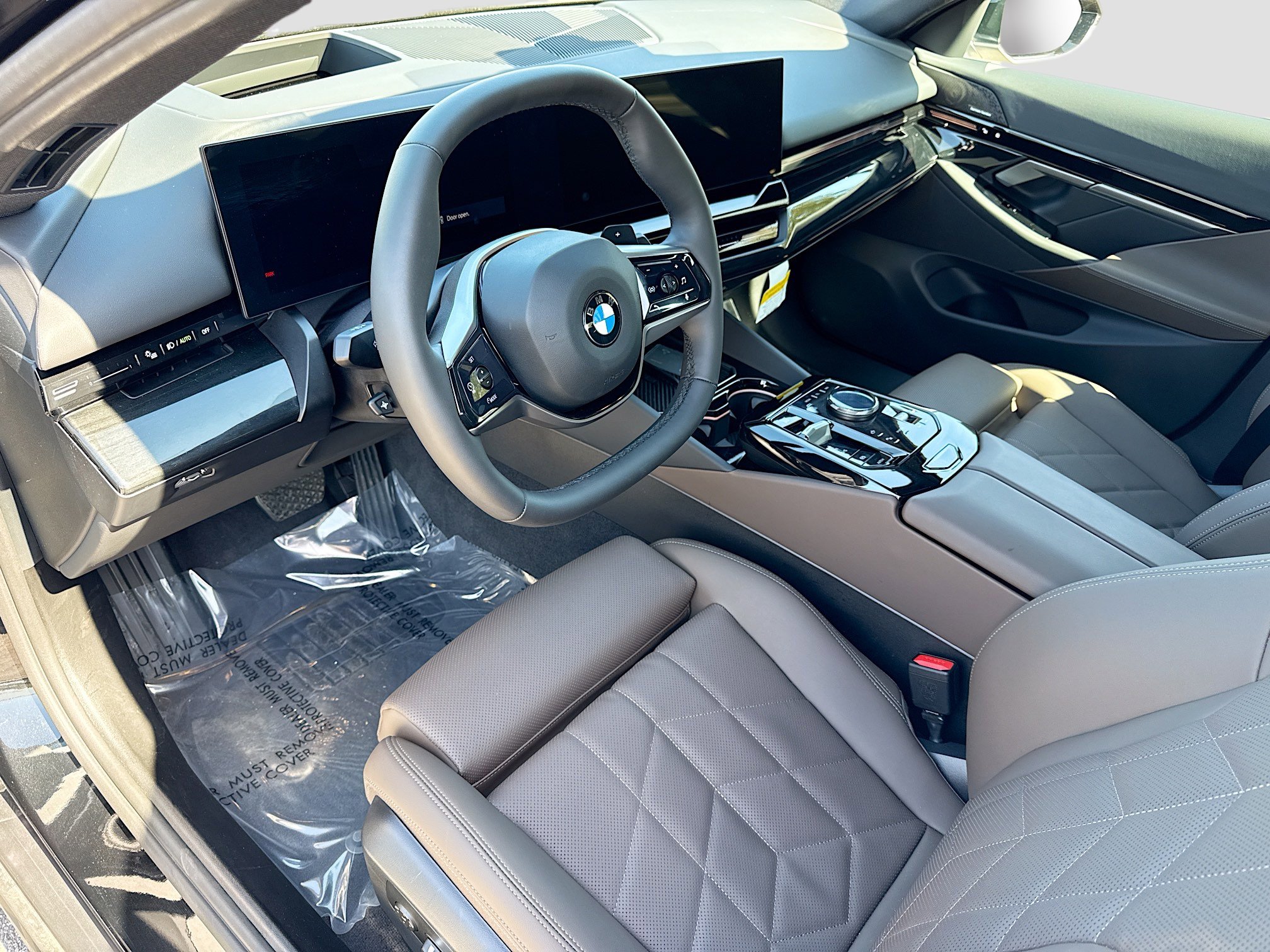 Used 2026 BMW 530i xDrive image 26