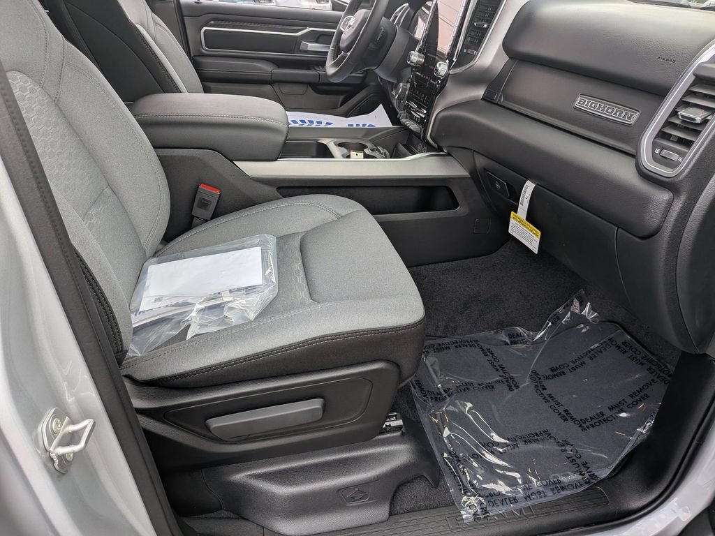 New 2026 RAM 1500 Big Horn AWD/4WD image 30
