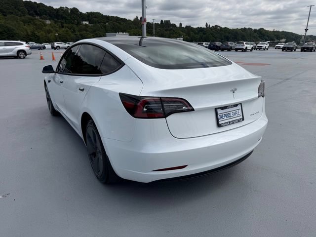 Used 2022 Tesla Model 3 Long Range AWD/4WD image 5