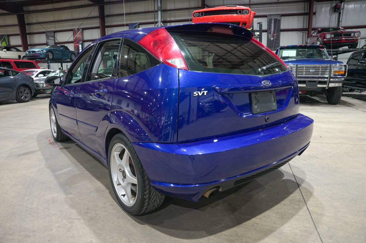 Used 2003 Ford Focus SVT FWD image 6